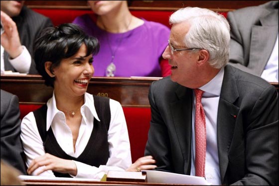 جلبت العار بإنجابها.. شقيق رشيدة داتي يفضح أخته بمذكراته صورة رقم 11 جلبت العار بإنجابها.. شقيق رشيدة داتي يفضح أخته بمذكراته صورة رقم 11