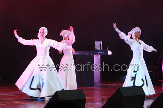 زمردة الاسبانية تغني لحرية القدس  صورة رقم 2