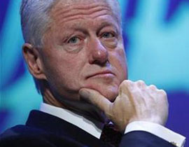 أغرب أمنية: كلينتون تمنى لو كان ترك البيت الأبيض في تابوت  صورة رقم 1