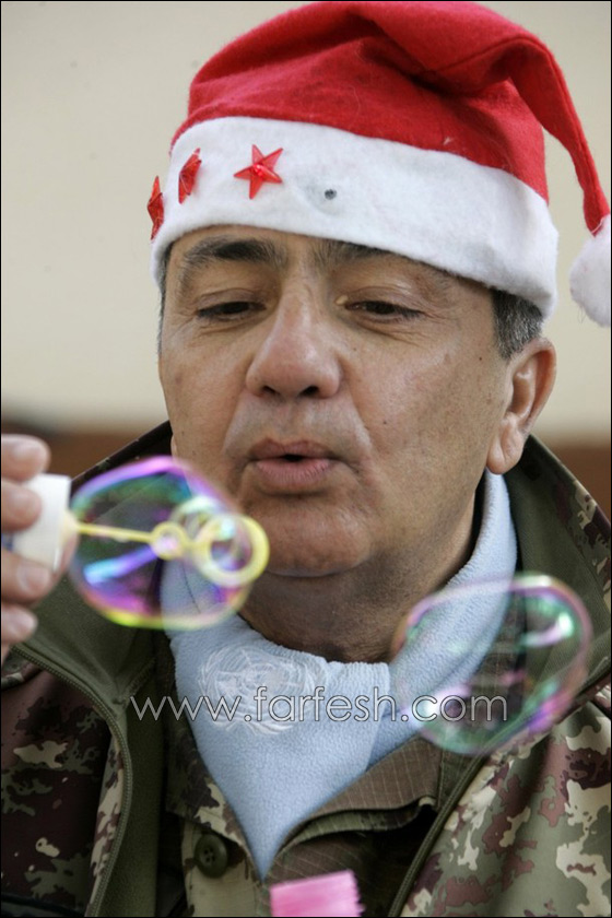 احتفالات الميلاد حول العالم  صورة رقم 18