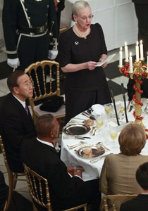 ملكة الدنمارك دعت جميع الرؤساء على العشاء واستثنت نجاد!! صورة رقم 1 ملكة الدنمارك دعت جميع الرؤساء على العشاء واستثنت نجاد!! صورة رقم 1