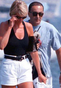 الفايد: الأمير فيليب نازي وهو من قتل الأميرة ديانا وابني!  صورة رقم 2