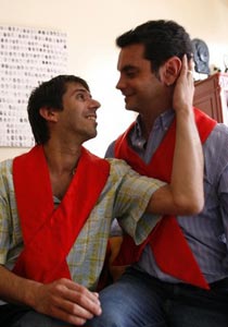 هل سينجح أليكس وخوسيه في عقد أول قران مثلي في الأرجنتين؟        صورة رقم 1