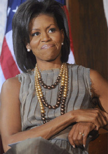 ميشيل اوباما: أسعى دوماً إلى البقاء في أبهى حللي!! صورة رقم 2 ميشيل اوباما: أسعى دوماً إلى البقاء في أبهى حللي!! صورة رقم 2