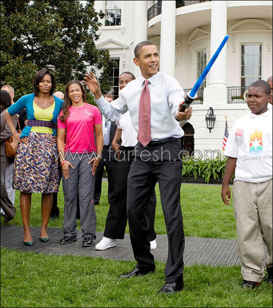 شاهدوا أوباما في أشهر صوره لعام 2009!!  صورة رقم 4