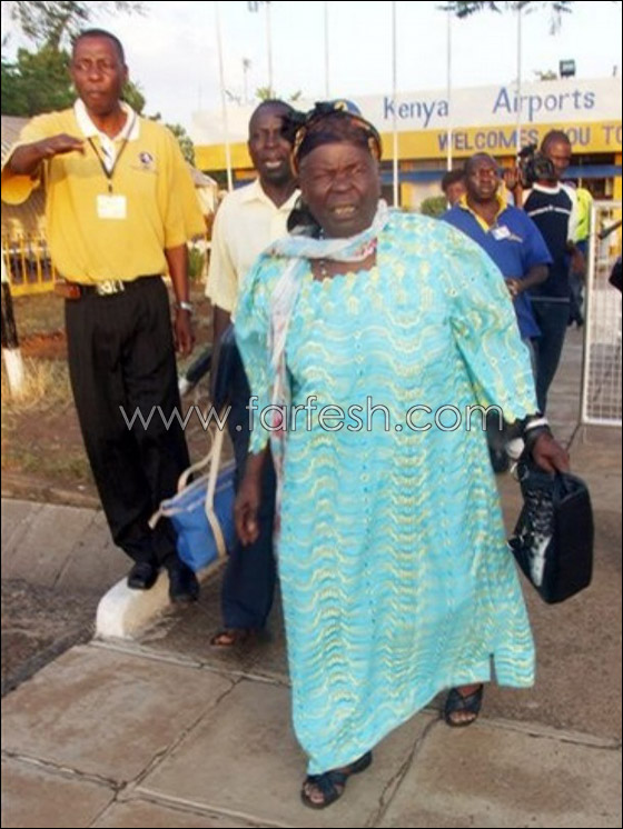 ماما سارة جدة اوباما تحج على نفقة العاهل السعودي  صورة رقم 3