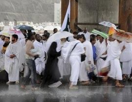 وفاة 48 حاج جراء الأمطار الغزيرة التي هطلت على منطقة مكة المكرمة  صورة رقم 1