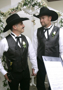 نيويورك ترفض زواج المثليين.. و7 ولايات تسمح به!!! صورة رقم 1