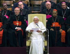 الفاتيكان: يمكن الصلاة عبر الإنترنت والمحمول!!! صورة رقم 1