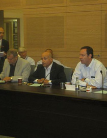 قانون خاص لمقرب من وزير الداخلية :رئاسة مجلس مدى الحياة صورة رقم 1