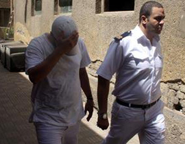 السجن 3 سنوات لمدرس مارس النوع مع 18 من تلميذاته صورة رقم 1