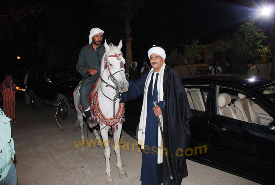 جمال سليمان يراوغ جمهوره من وراء جلباب الصعيدي        صورة رقم 9