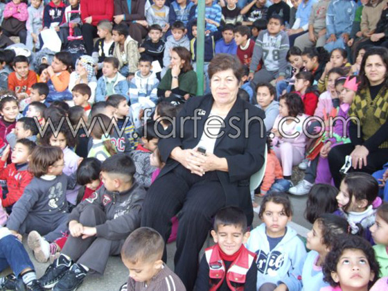 كيف احتفل طلاب المدرسة الابتدائية كيف احتفل طلاب المدرسة الابتدائية