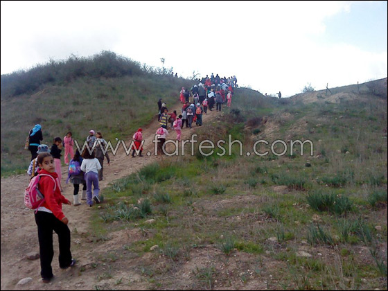 لجنة العمل النسائي تنظم رحلة ترفيهية لطالبات الفرقان        صورة رقم 6