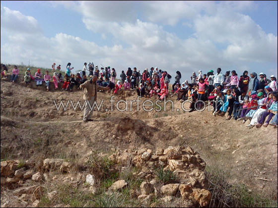 لجنة العمل النسائي تنظم رحلة ترفيهية لطالبات الفرقان        صورة رقم 12