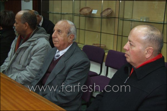 وفد من مجلس ساجور ووفد مقدسي يزورون بلدية الناصرة للتضامن مع رئيسها رامز جرايسي  صورة رقم 1