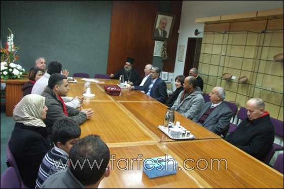 وفد من مجلس ساجور ووفد مقدسي يزورون بلدية الناصرة للتضامن مع رئيسها رامز جرايسي  صورة رقم 8