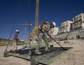 إسرائيل تصادق على تشييد 4 مباني للمستوطنين في القدس الشرقية  صورة رقم 1