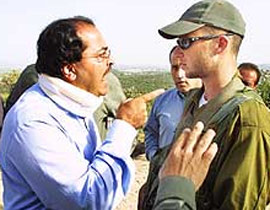 النائب الطيبي: جيش الاحتلال يدرب كلابا للانقضاض على العرب الذين يصيحون 