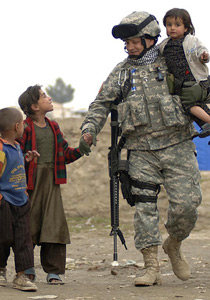  منفذ العملية الانتحارية التي استهدفت 7 امريكان طبيب أردني صورة رقم 2