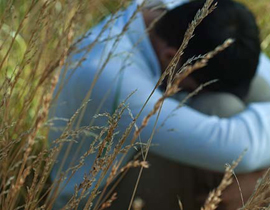 يطعن والده ويقطع عضوه التناسلي لممارسته النوع مع زوجته صورة رقم 1 يطعن والده ويقطع عضوه التناسلي لممارسته النوع مع زوجته صورة رقم 1