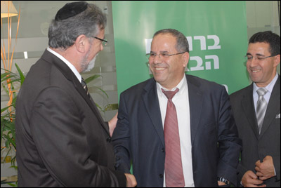 مركنتيل يحتفل بافتتاح أول مركز للأعمال والصيرفة الخصوصية في كوخاف يئير  صورة رقم 16