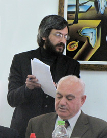 بعد مخاض عسير: المصادقة على دستور المتابعة   صورة رقم 1