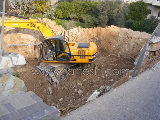 انهيار جدار هائل بسبب أعمال ترميمات في الناصرة صورة رقم 18 انهيار جدار هائل بسبب أعمال ترميمات في الناصرة صورة رقم 18