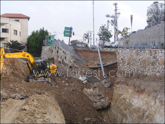 انهيار جدار هائل بسبب أعمال ترميمات في الناصرة صورة رقم 6 انهيار جدار هائل بسبب أعمال ترميمات في الناصرة صورة رقم 6