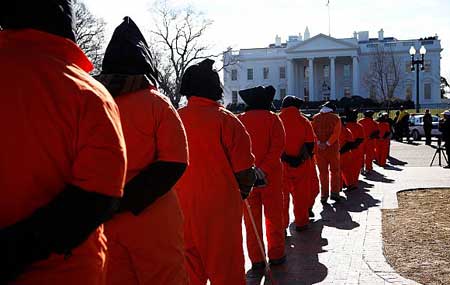 تظاهرة احتجاج بمناسبة مرور 8 سنوات على فتح معتقل غوانتانامو صورة رقم 5