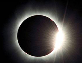 أول كسوف للشمس في هذا العام صورة رقم 1