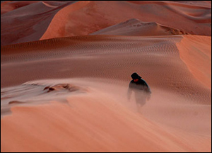 إنقاذ 11 تائه في صحراء الربع الخالي صورة رقم 1