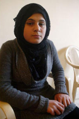 لبنان: معلم يحاول نزع الحجاب عن رأس طالبته صورة رقم 1