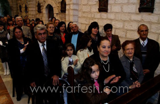 الطوائف المسيحية تحتفل في عيد العرس في كفركنا صورة رقم 9 الطوائف المسيحية تحتفل في عيد العرس في كفركنا صورة رقم 9
