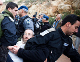 طرد جندي إسرائيلي من الجيش بسبب تأييده للمستوطنين صورة رقم 1