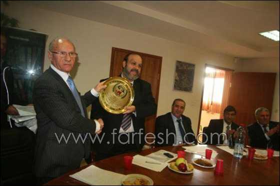 مجلس كفركنا يستقبل رئيس لجنة الداخلية البرلمانية دافيد ازولاي صورة رقم 2 مجلس كفركنا يستقبل رئيس لجنة الداخلية البرلمانية دافيد ازولاي صورة رقم 2