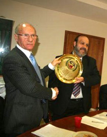 مجلس كفركنا يستقبل رئيس لجنة الداخلية البرلمانية دافيد ازولاي صورة رقم 1 مجلس كفركنا يستقبل رئيس لجنة الداخلية البرلمانية دافيد ازولاي صورة رقم 1