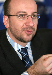 إسرائيل تمنع وزيرا بلجيكي من دخول قطاع غزة  صورة رقم 1