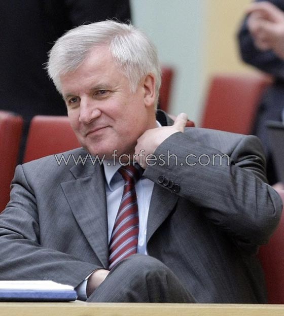 رئيس حكومة ولاية المانيا يتفاخر بفقدانه 10 كيلو من وزنه        صورة رقم 6