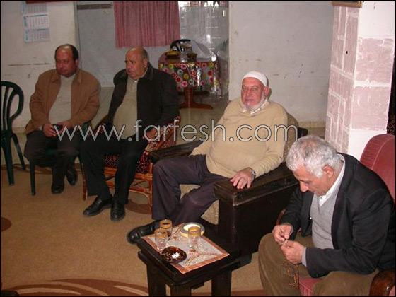 غنايم: زيارة ذوي الاسرى السياسيين لا تقل اهمية عن زيارتهم انفسهم  صورة رقم 2