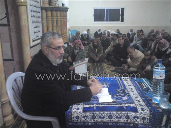 الشيخ إياد عامر يلقي محاضرة في مسجد قرية الزرنوق غير المعترف بها صورة رقم 5 الشيخ إياد عامر يلقي محاضرة في مسجد قرية الزرنوق غير المعترف بها صورة رقم 5