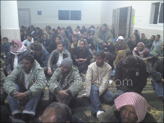 الشيخ إياد عامر يلقي محاضرة في مسجد قرية الزرنوق غير المعترف بها صورة رقم 8 الشيخ إياد عامر يلقي محاضرة في مسجد قرية الزرنوق غير المعترف بها صورة رقم 8