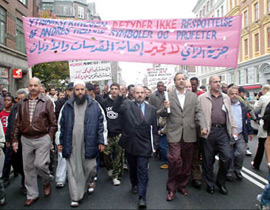 غرامة 250 دولار لأمريكي أساء للنبي محمد صورة رقم 1 غرامة 250 دولار لأمريكي أساء للنبي محمد صورة رقم 1