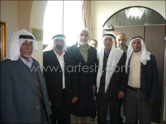 وفد من المجلس الإقليمي في النقب يتضامن مع الشيخ رائد صلاح  صورة رقم 6