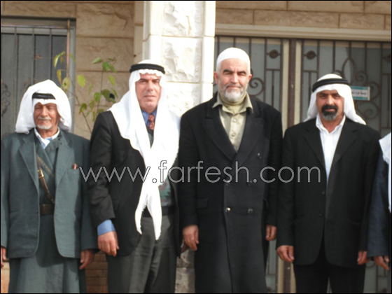 وفد من المجلس الإقليمي في النقب يتضامن مع الشيخ رائد صلاح  صورة رقم 14