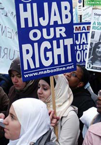 نائبة ألمانية مسلمة تدعو إلى نزع الحجاب!!! صورة رقم 1 نائبة ألمانية مسلمة تدعو إلى نزع الحجاب!!! صورة رقم 1