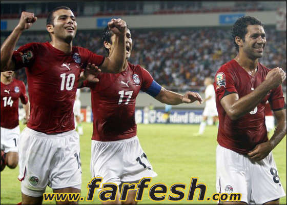 مصرع مواطن مصري فرحا بعد هدف زيدان في مباراة مصر والجزائر  صورة رقم 4