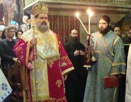 قداس احتفالي في كنيسة الروم الأرثوذكس في عيلبون بمناسبة عيد قديسين صورة رقم 1