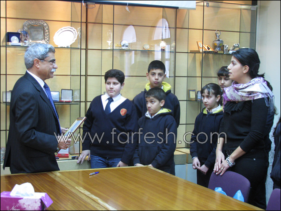 لقاء بين طلاب مدرسة 