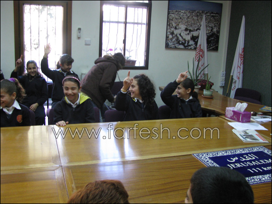 لقاء بين طلاب مدرسة 